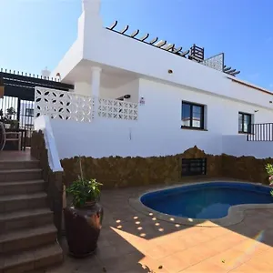 Coco Surfhouse - Coworking Coliving Guest house Corralejo